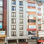 Zalel Laleli 3*