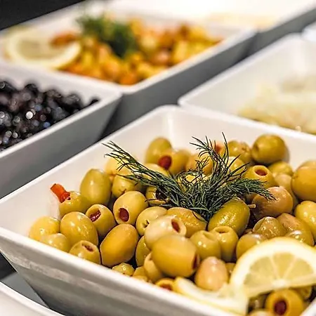 Zalel Laleli Hotel 3*