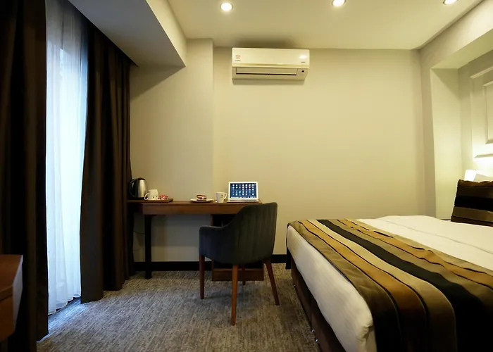 Zalel Laleli Отель Стамбул