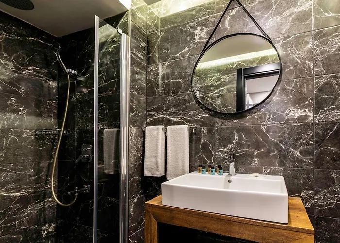 Zalel Laleli Hotel 3*